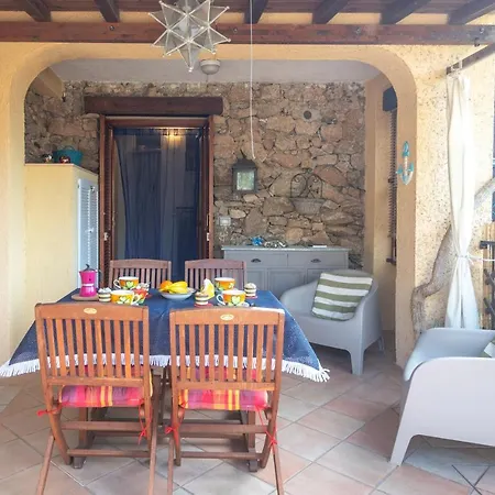 Giotto In Sardegna With Shared Pool - Happy *