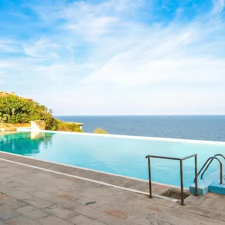 Giotto In Sardegna With Shared Pool - Happy Appartement