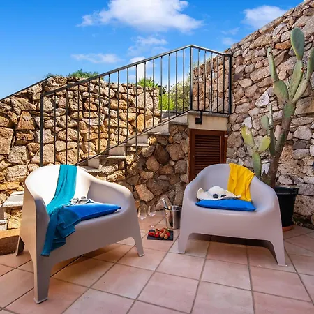아파트 Giotto In Sardegna With Shared Pool - Happy 마리넬라
